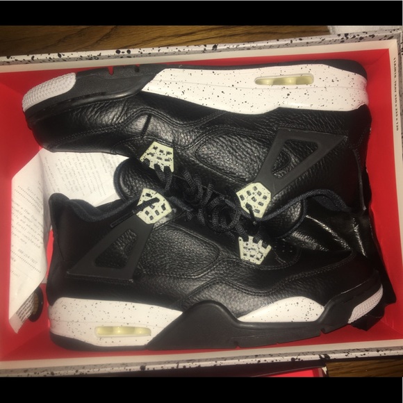 Jordan 4 Oreo - Picture 1 of 8